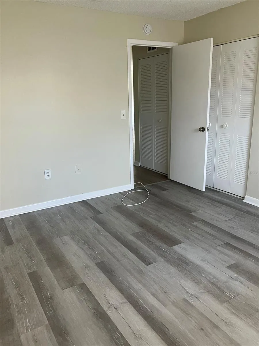 5521 80TH STREET #302 St Petersburg, FL 33709