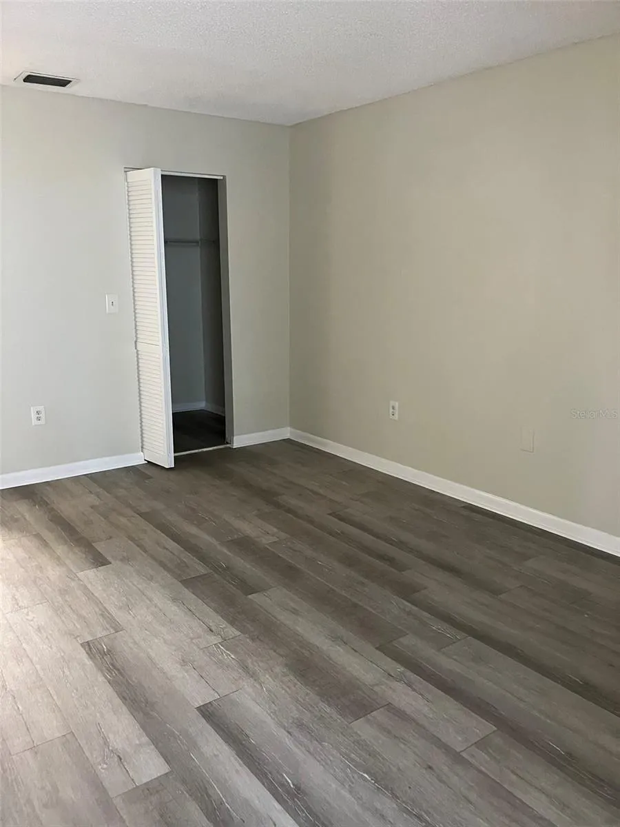 5521 80TH STREET #302 St Petersburg, FL 33709