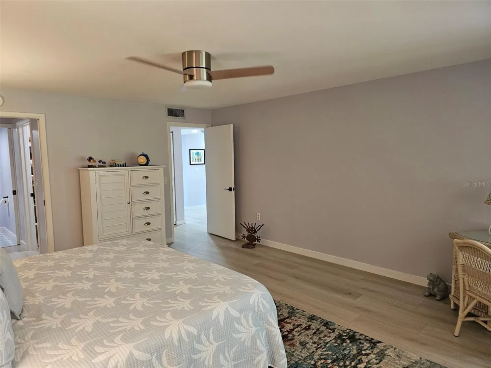 153 WILD PALM DRIVE #1610 Bradenton, FL 34210