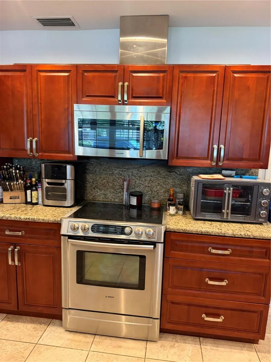 3230 HARRISON STREET Hollywood, FL 33021