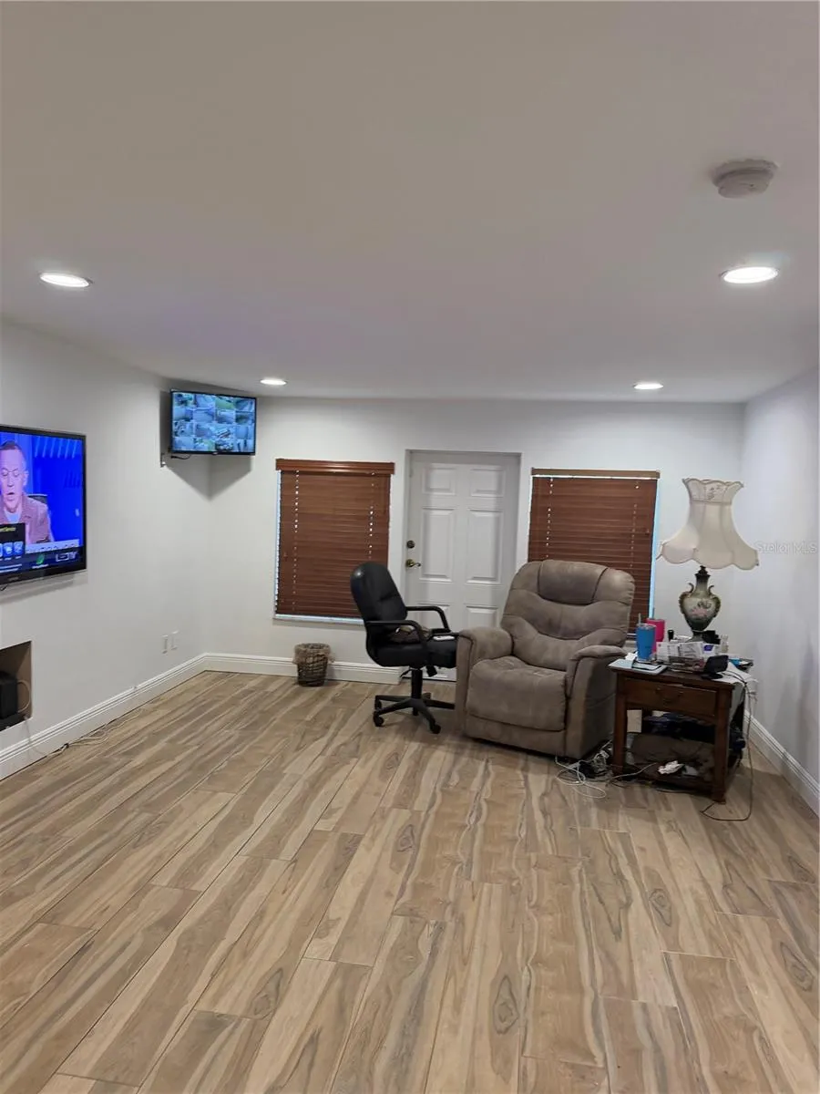 3230 HARRISON STREET Hollywood, FL 33021