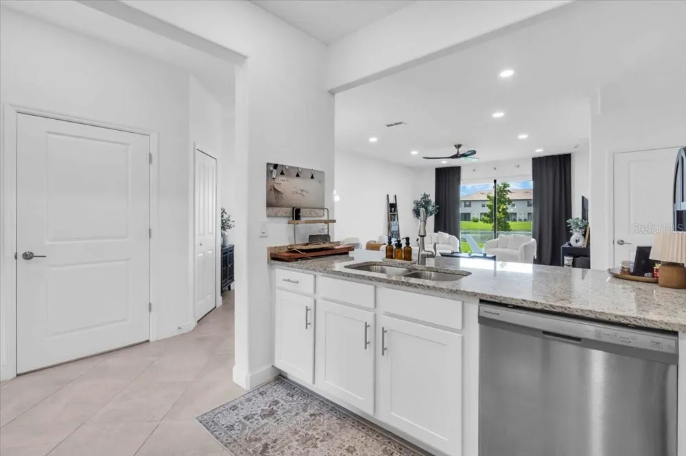 15131 SUNNY DAY DRIVE Lakewood Ranch, FL 34211