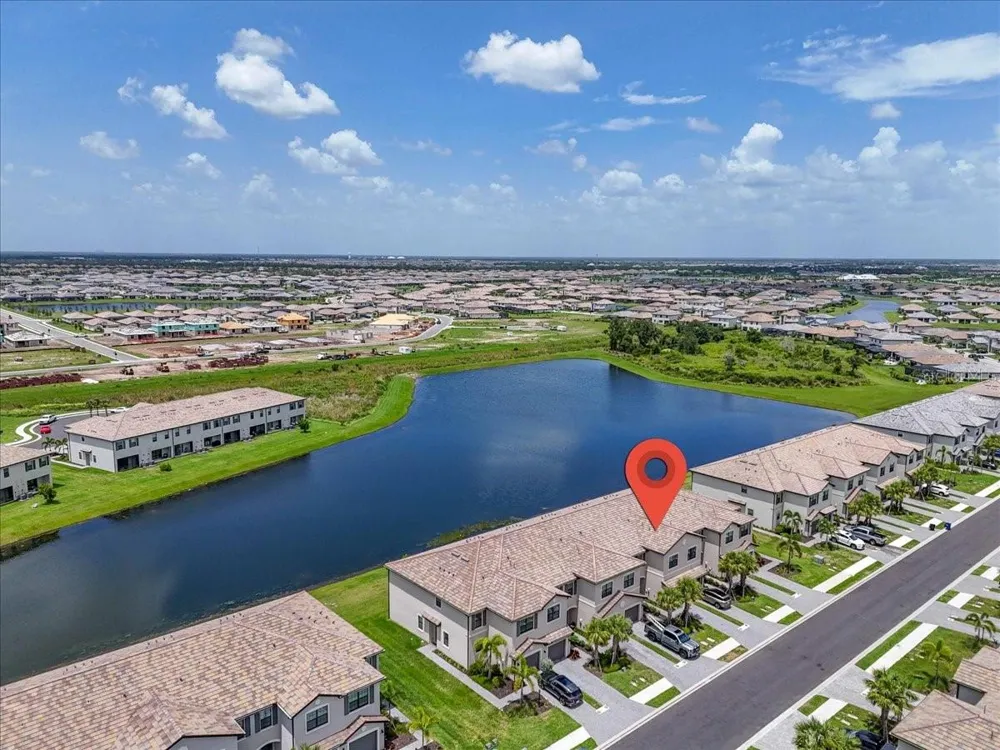 15131 SUNNY DAY DRIVE Lakewood Ranch, FL 34211
