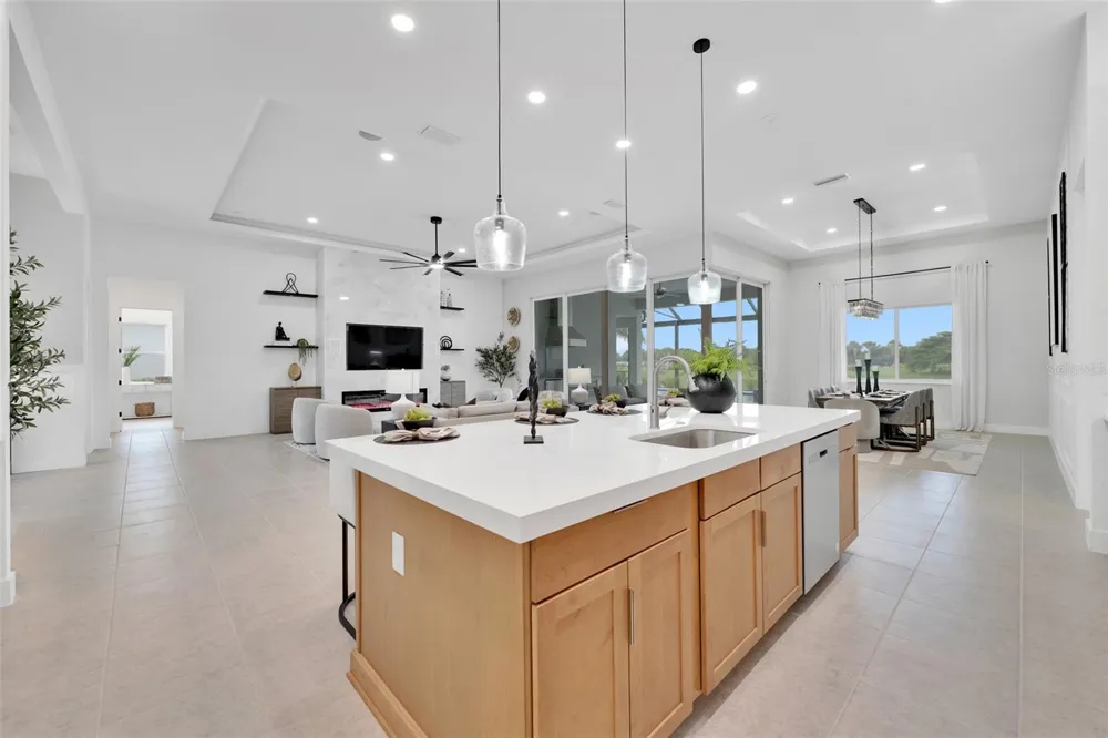 8444 CANE BAY COURT Lakewood Ranch, FL 34202