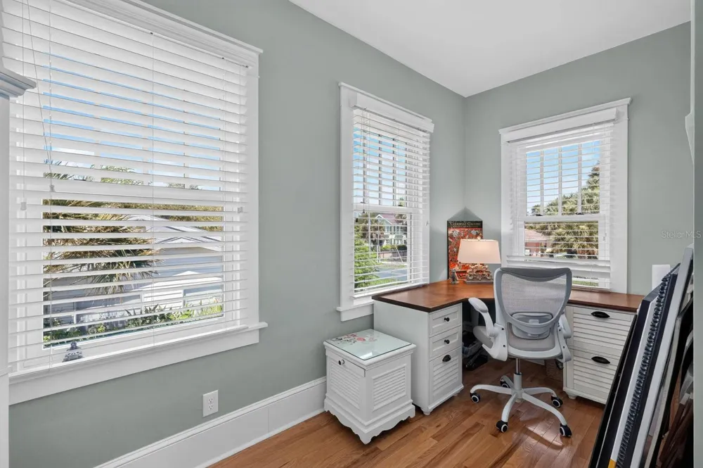220 RIVERVIEW BOULEVARD Daytona Beach, FL 32118