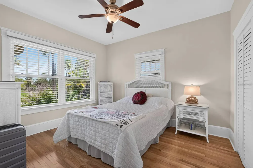 220 RIVERVIEW BOULEVARD Daytona Beach, FL 32118