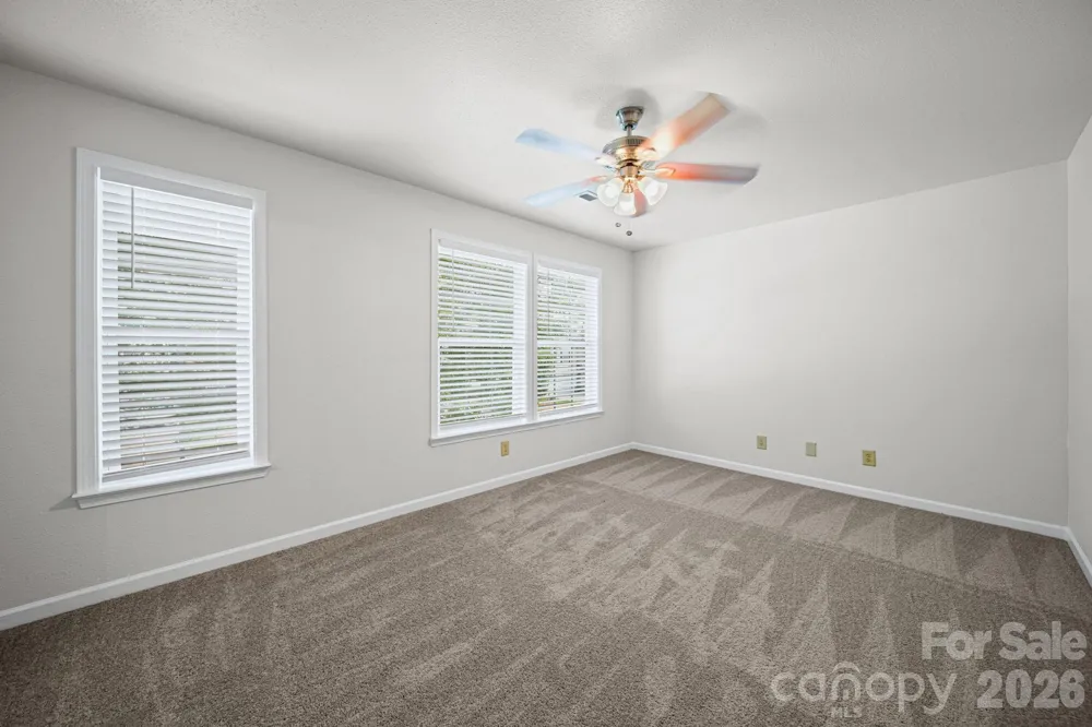 1602 Matthew Allen Circle Kannapolis, NC 28081