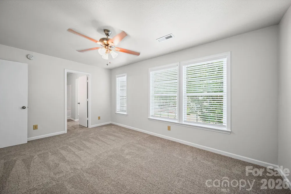 1602 Matthew Allen Circle Kannapolis, NC 28081