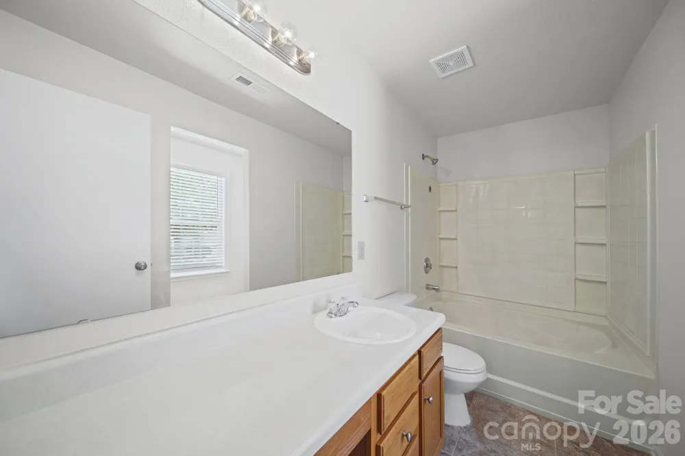 1602 Matthew Allen Circle Kannapolis, NC 28081