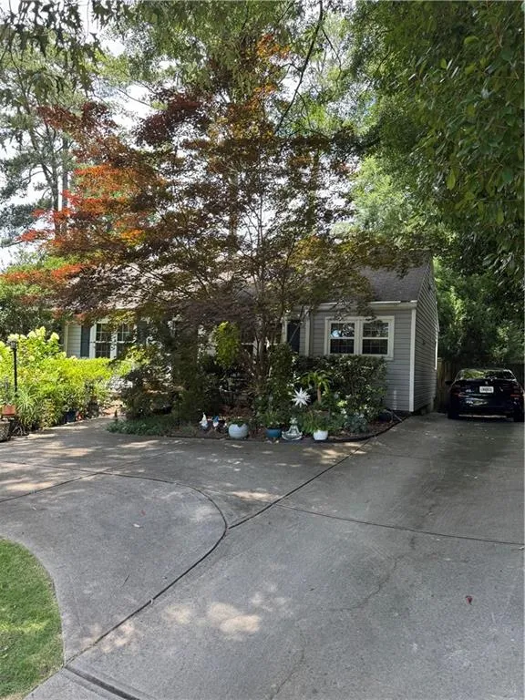 1154 Kingsley Circle NE Brookhaven, GA 30324