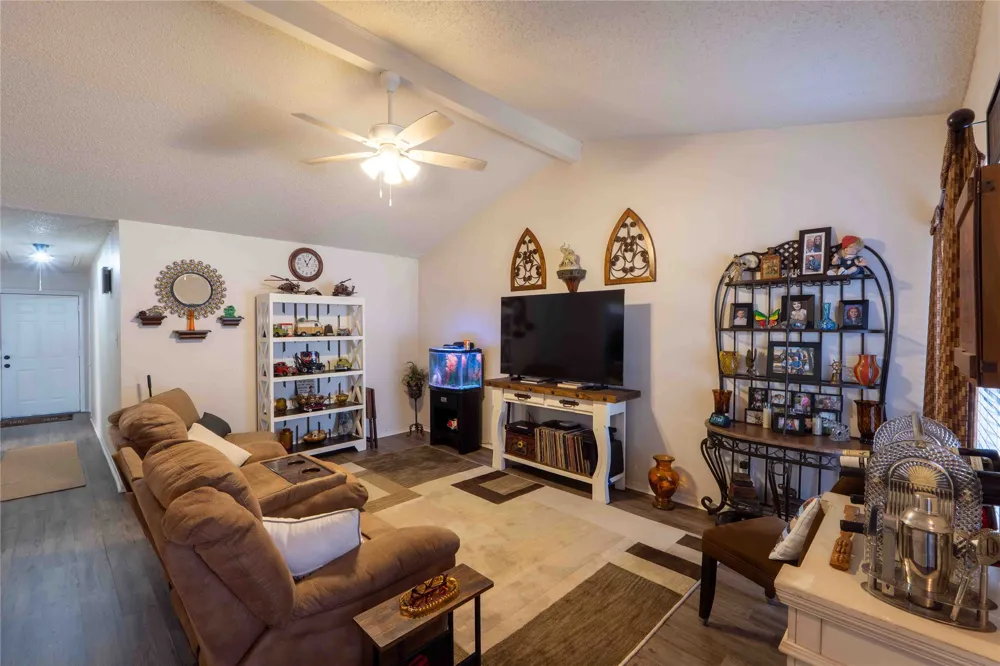 1229 Elm Court Runaway Bay, TX 76426