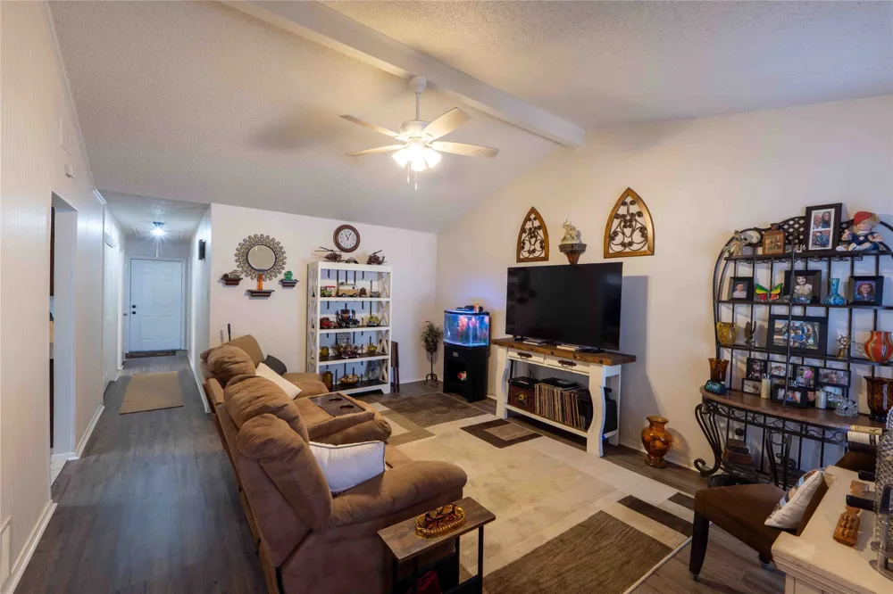 1229 Elm Court Runaway Bay, TX 76426