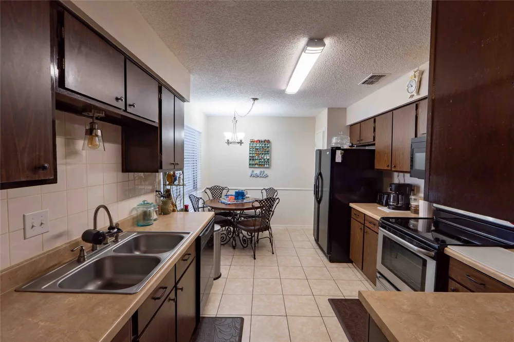 1229 Elm Court Runaway Bay, TX 76426
