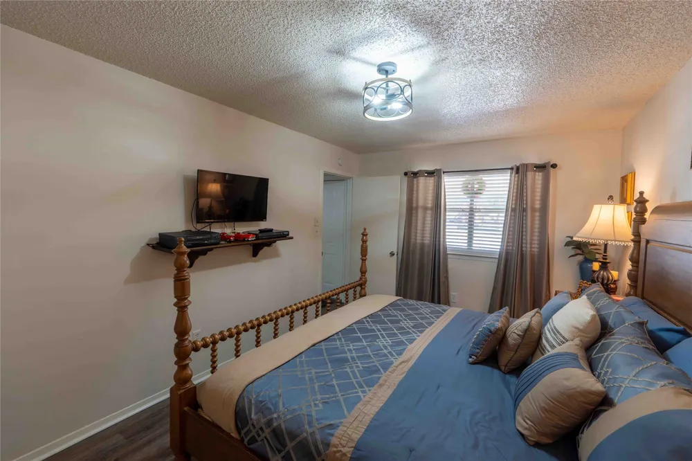 1229 Elm Court Runaway Bay, TX 76426