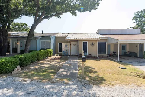 1229 Elm Court