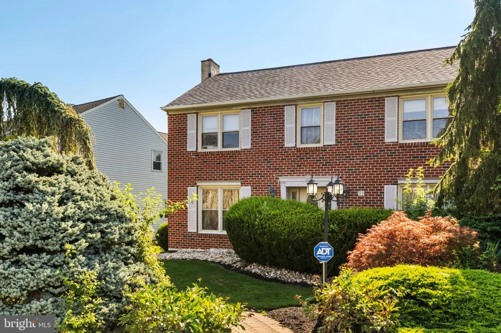 50 STARDUST DRIVE Southampton, PA 18966