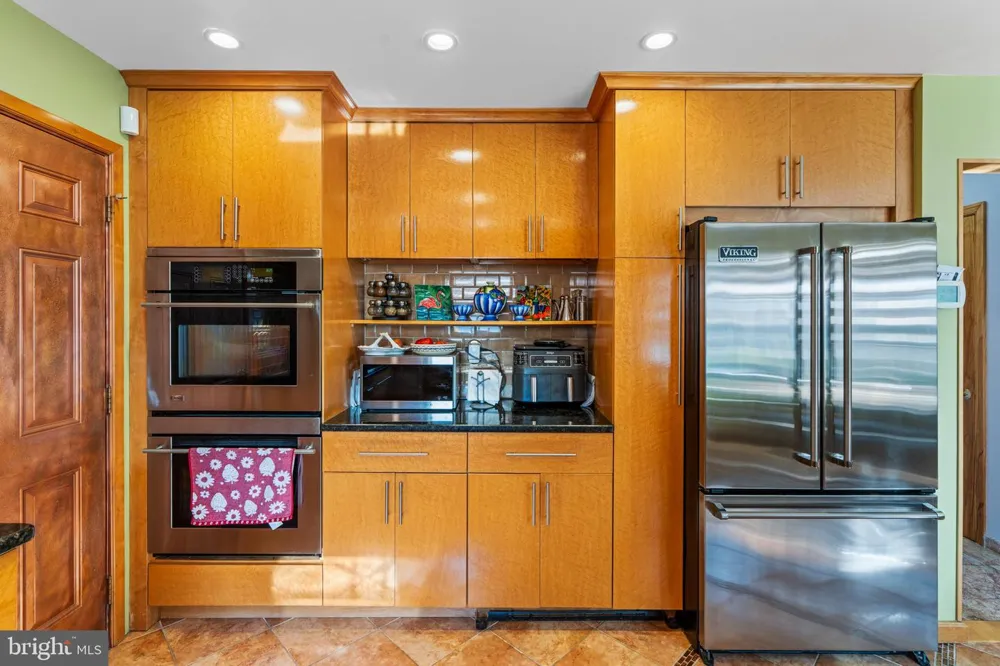 50 STARDUST DRIVE Southampton, PA 18966
