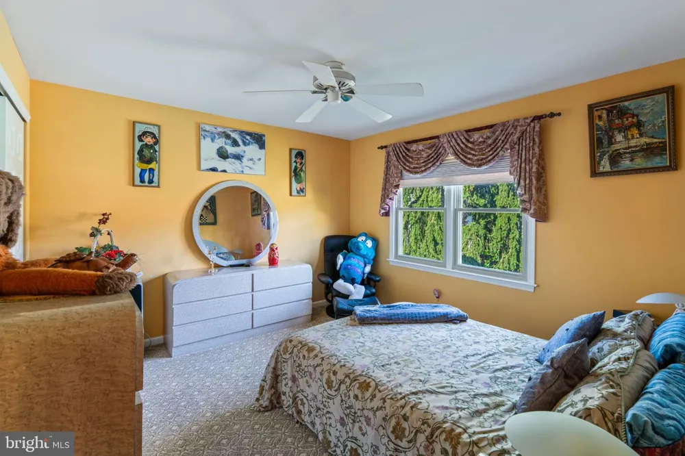 50 STARDUST DRIVE Southampton, PA 18966