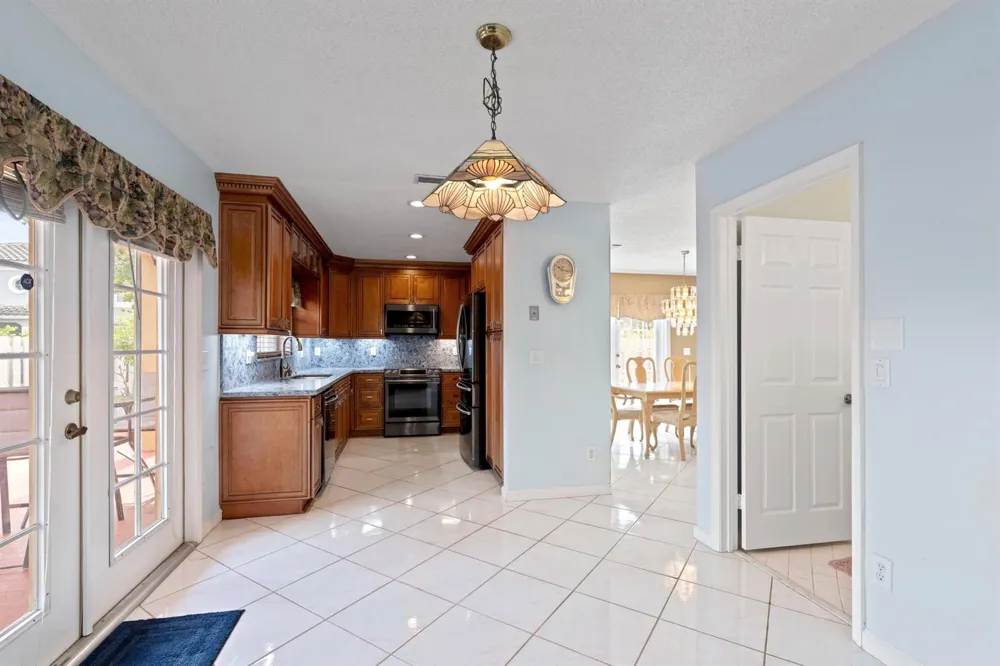 5431 NW 42nd Way Coconut Creek, FL 33073