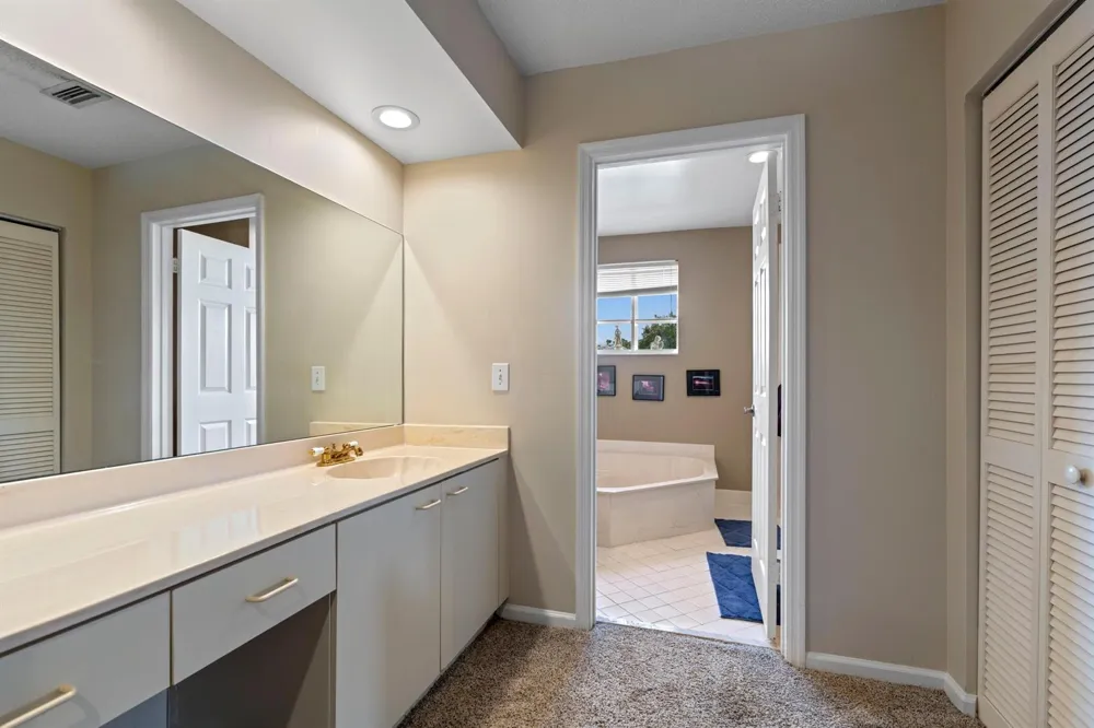 5431 NW 42nd Way Coconut Creek, FL 33073