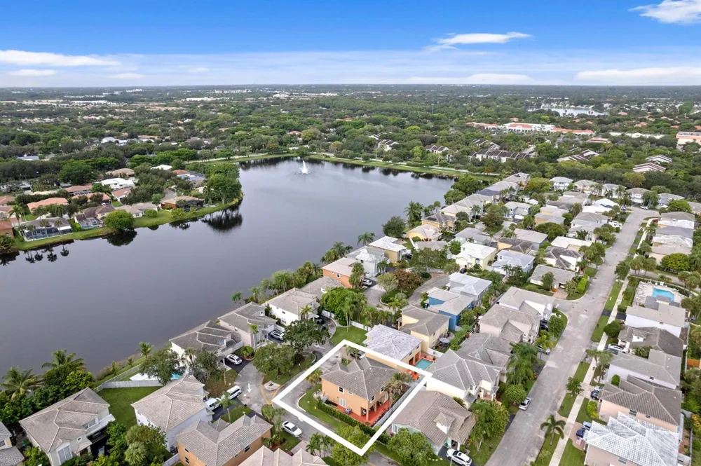 5431 NW 42nd Way Coconut Creek, FL 33073