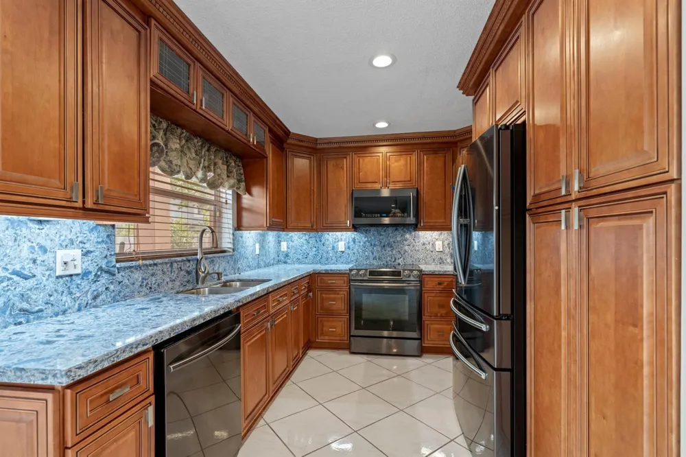 5431 NW 42nd Way Coconut Creek, FL 33073