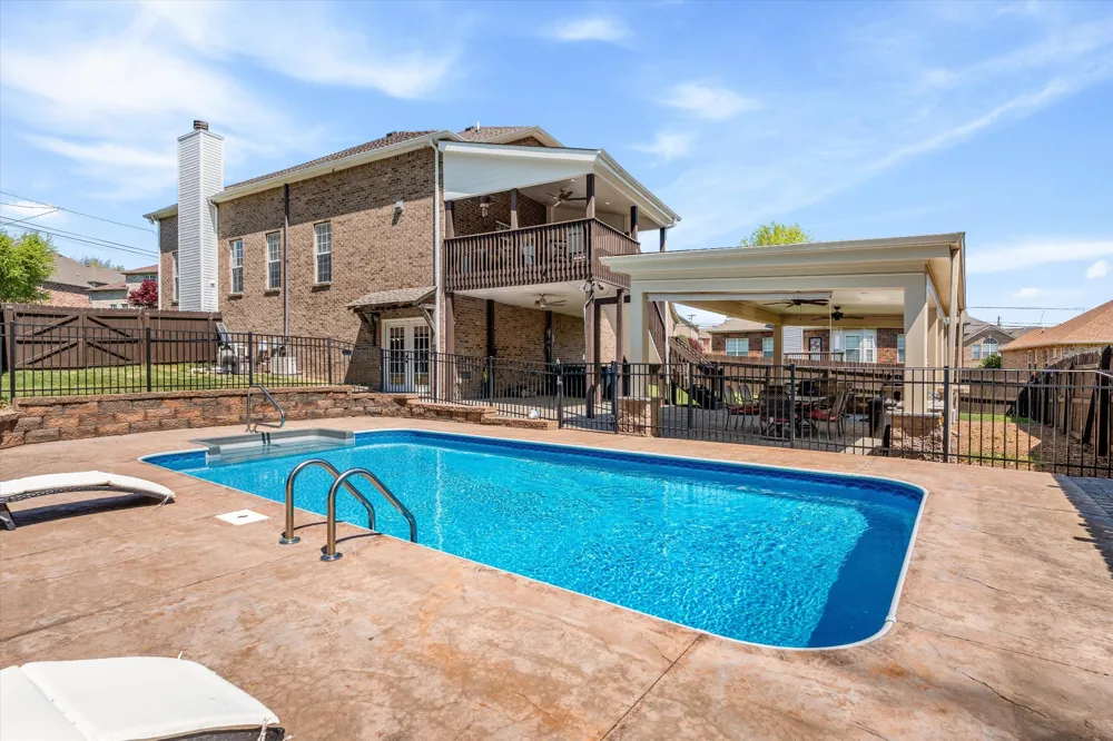 4277 October Woods Dr Antioch, TN 37013