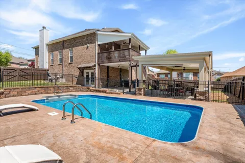 4277 October Woods Dr