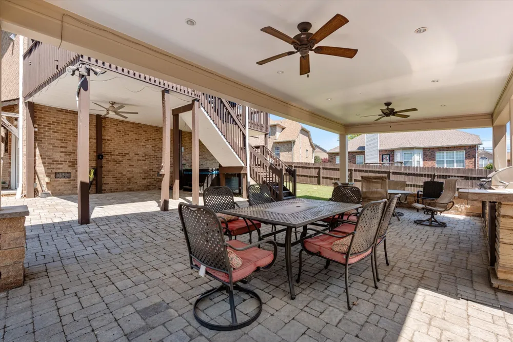 4277 October Woods Dr Antioch, TN 37013