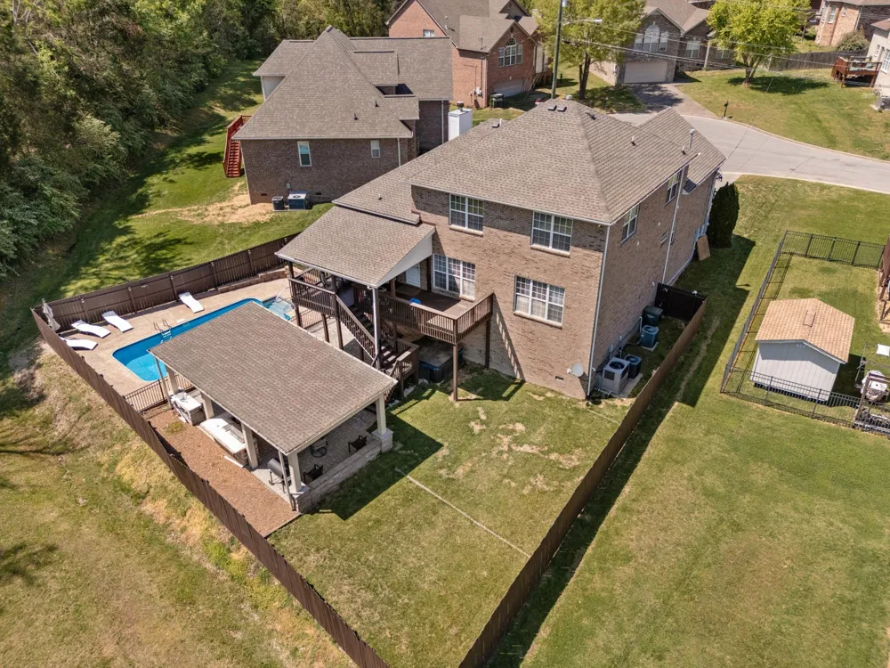 4277 October Woods Dr Antioch, TN 37013