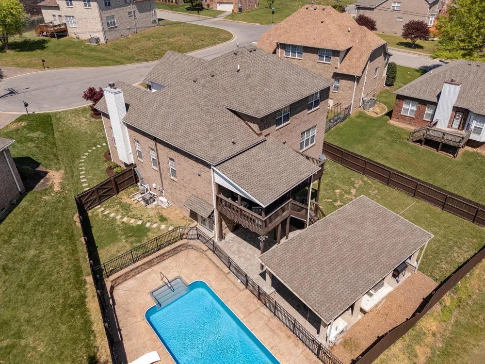 4277 October Woods Dr Antioch, TN 37013