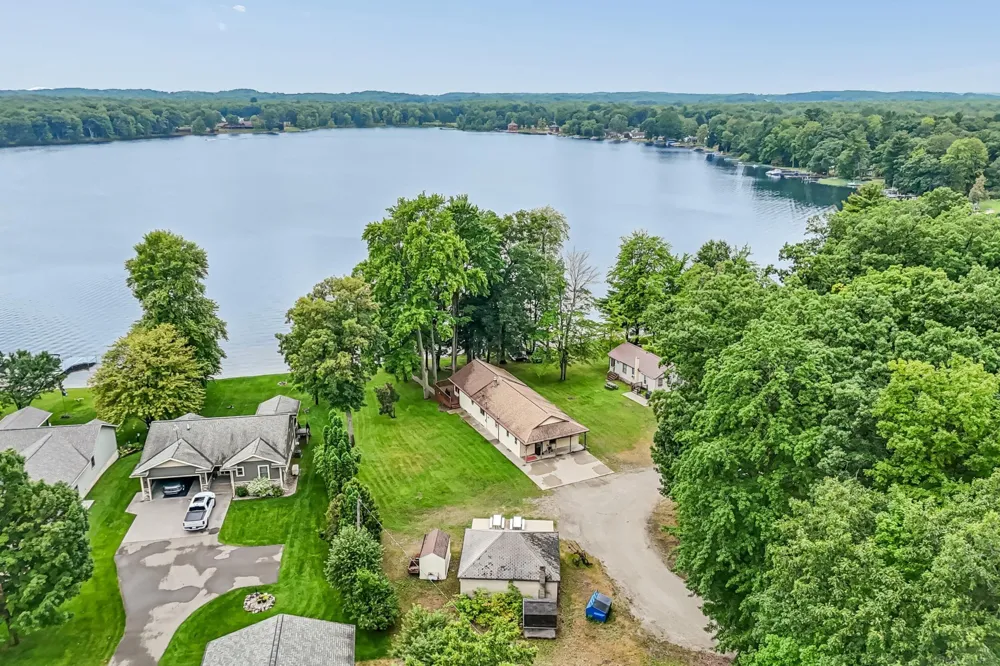 1932 W Parklane Lane Sherman Township, MI 49349