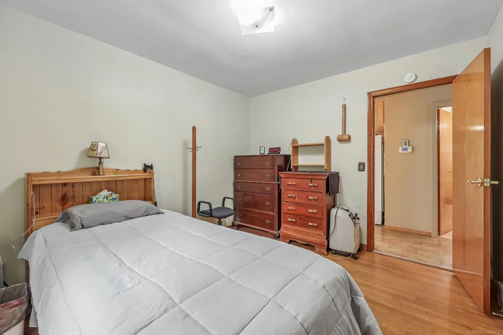 1932 W Parklane Lane Sherman Township, MI 49349