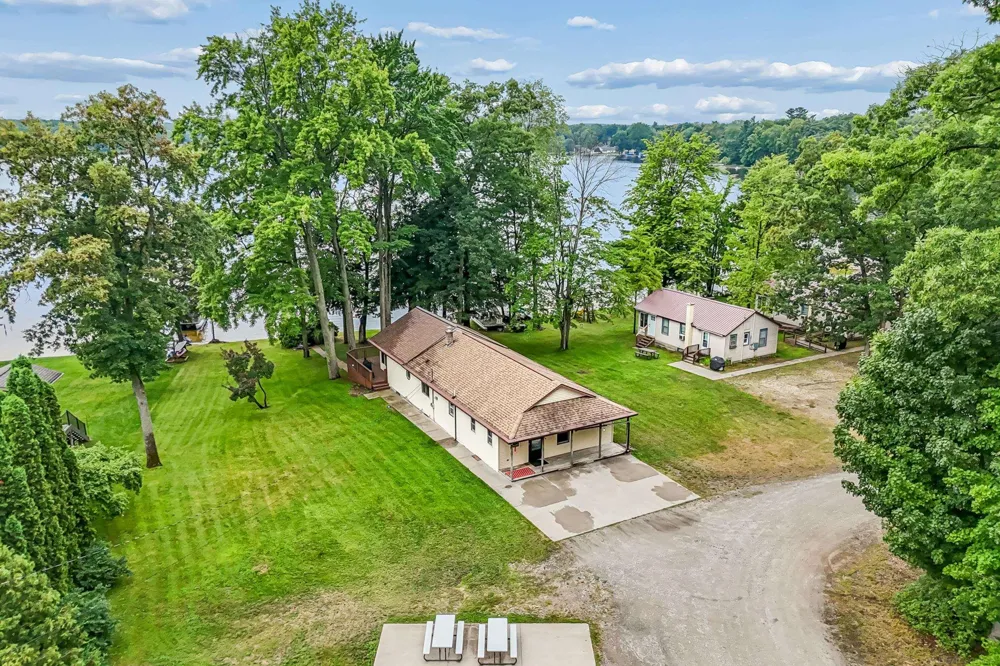 1932 W Parklane Lane Sherman Township, MI 49349