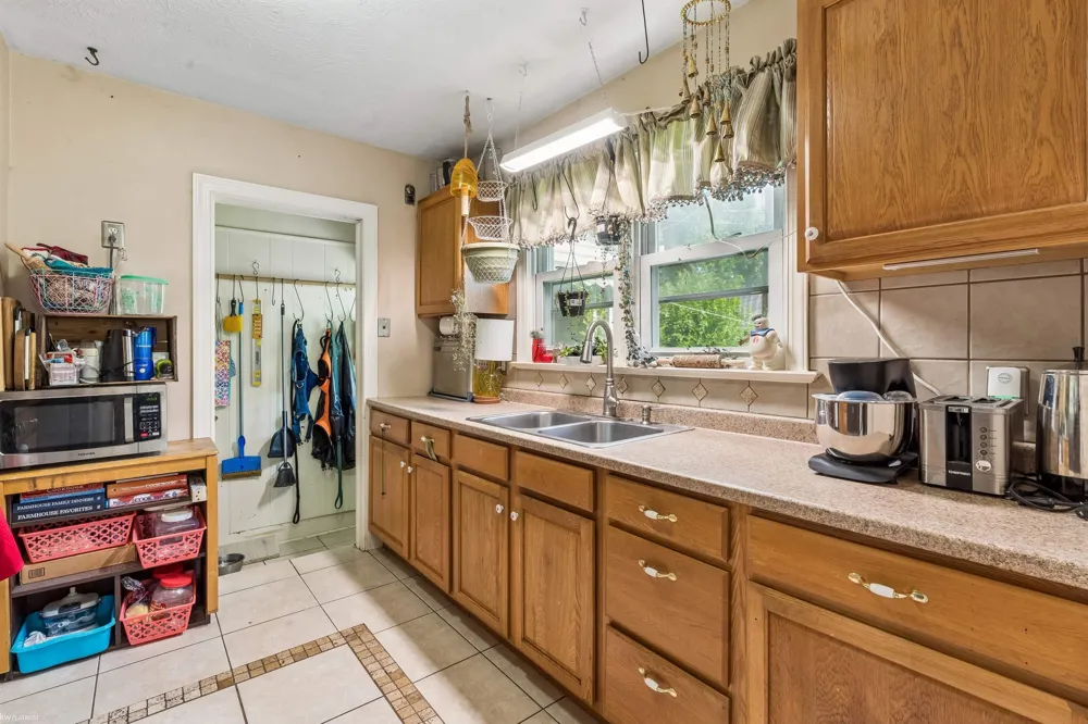 3440 Cherry Street Port Huron City, MI 48060
