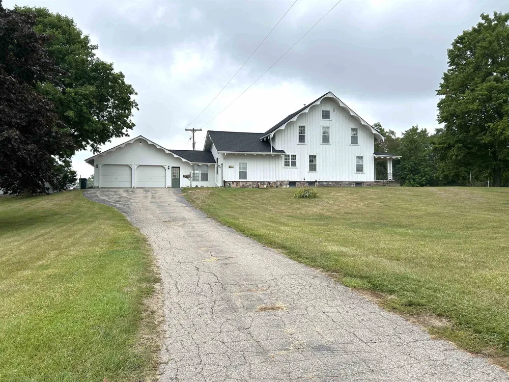 5821 Cole Road Antrim Township, MI 48414