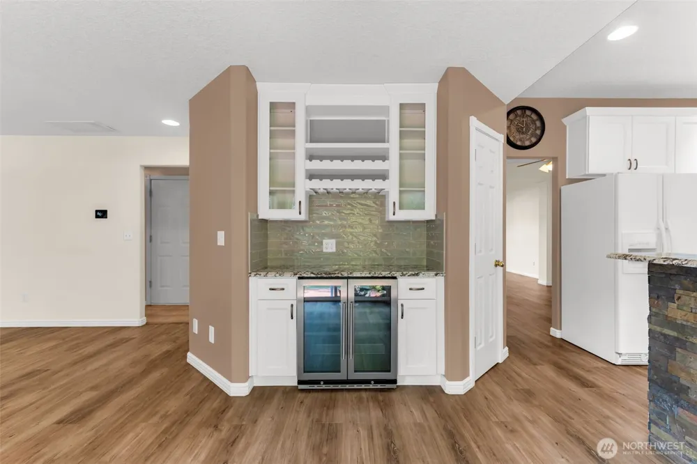 10900 NE 26th Avenue Vancouver, WA 98686