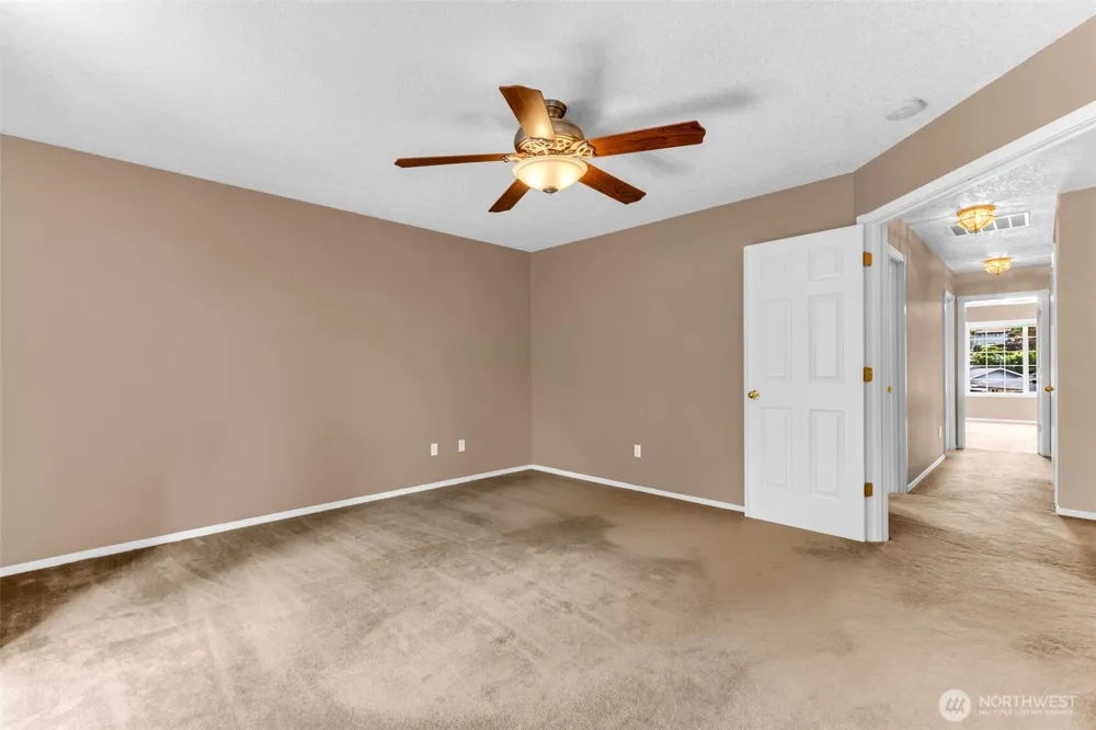 10900 NE 26th Avenue Vancouver, WA 98686