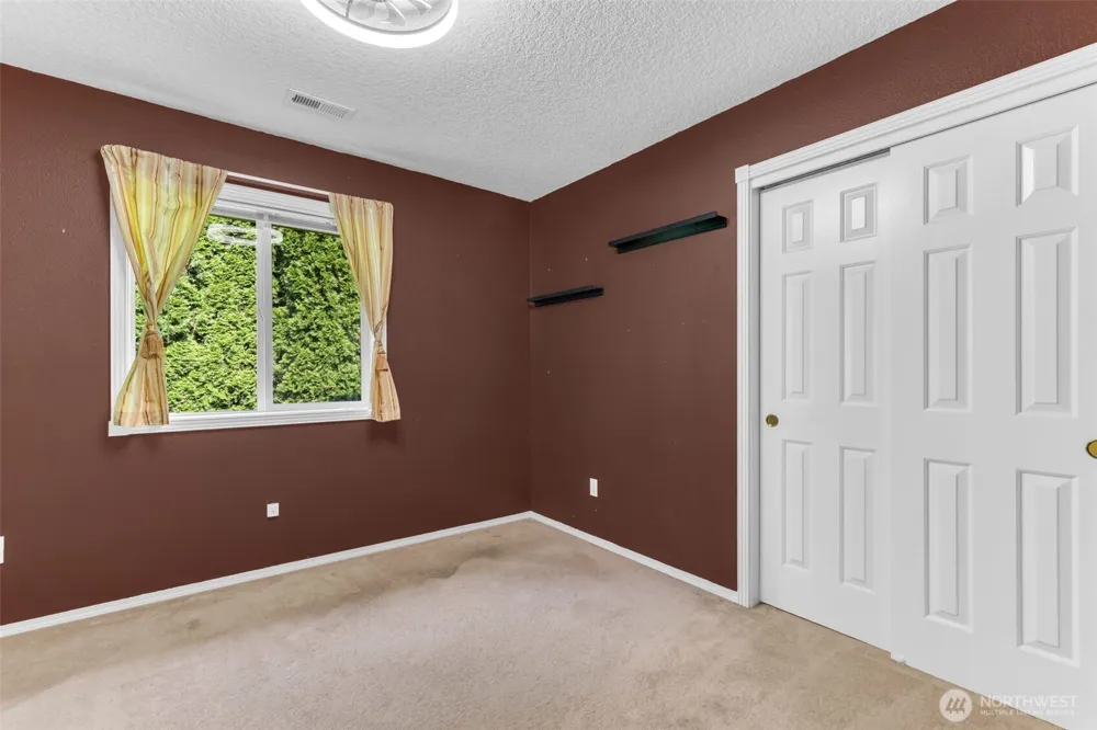 10900 NE 26th Avenue Vancouver, WA 98686