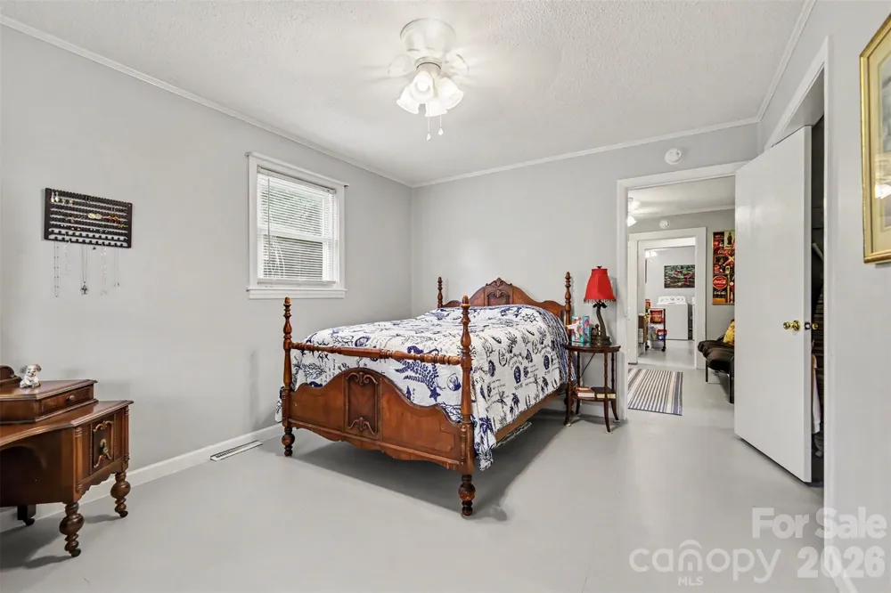 1506 S Morgan Street Shelby, NC 28152