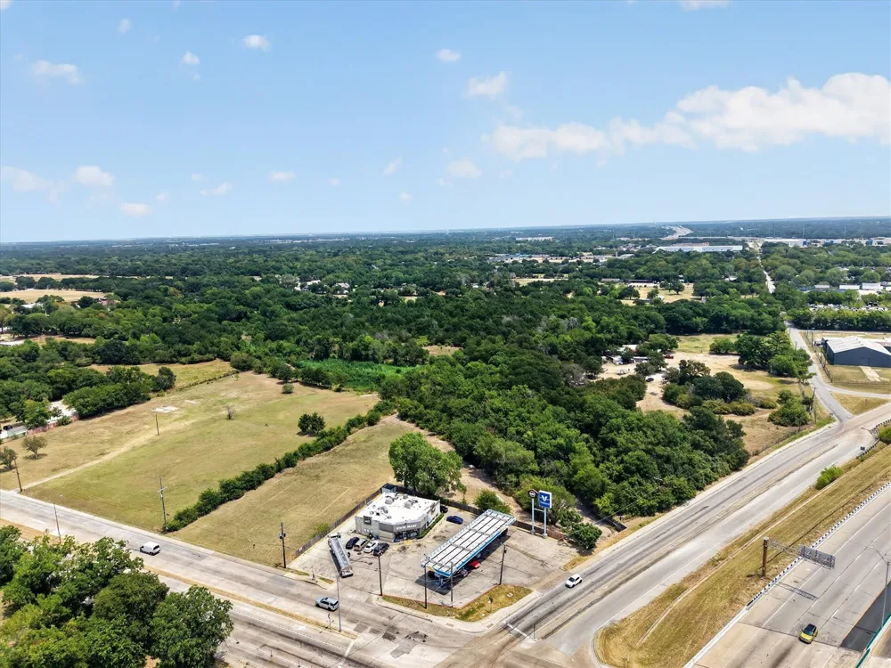 720 S Masters Drive Dallas, TX 75217