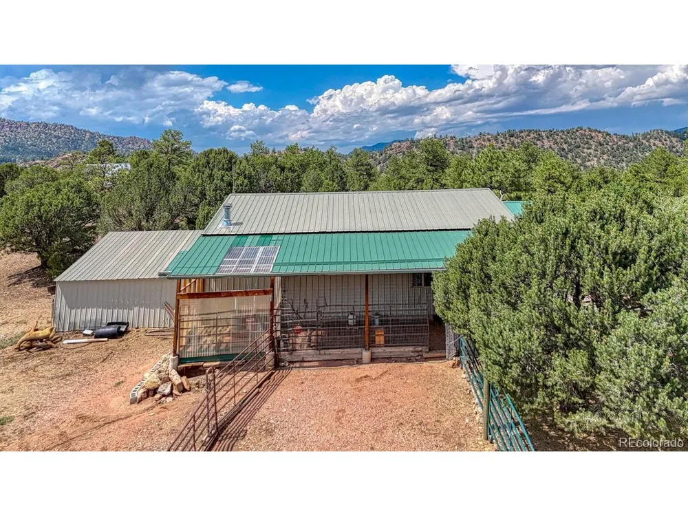 24 Lambert Road Westcliffe, CO 81252