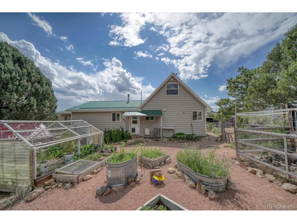 24 Lambert Road Westcliffe, CO 81252
