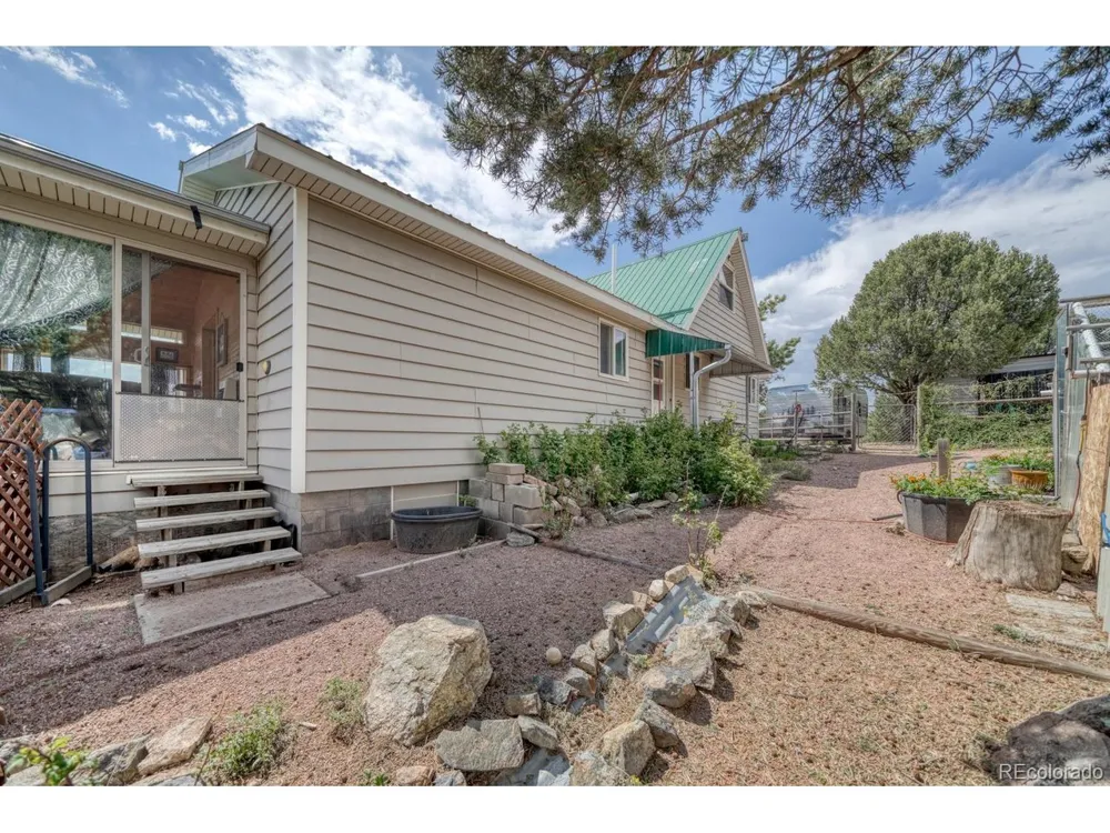 24 Lambert Road Westcliffe, CO 81252