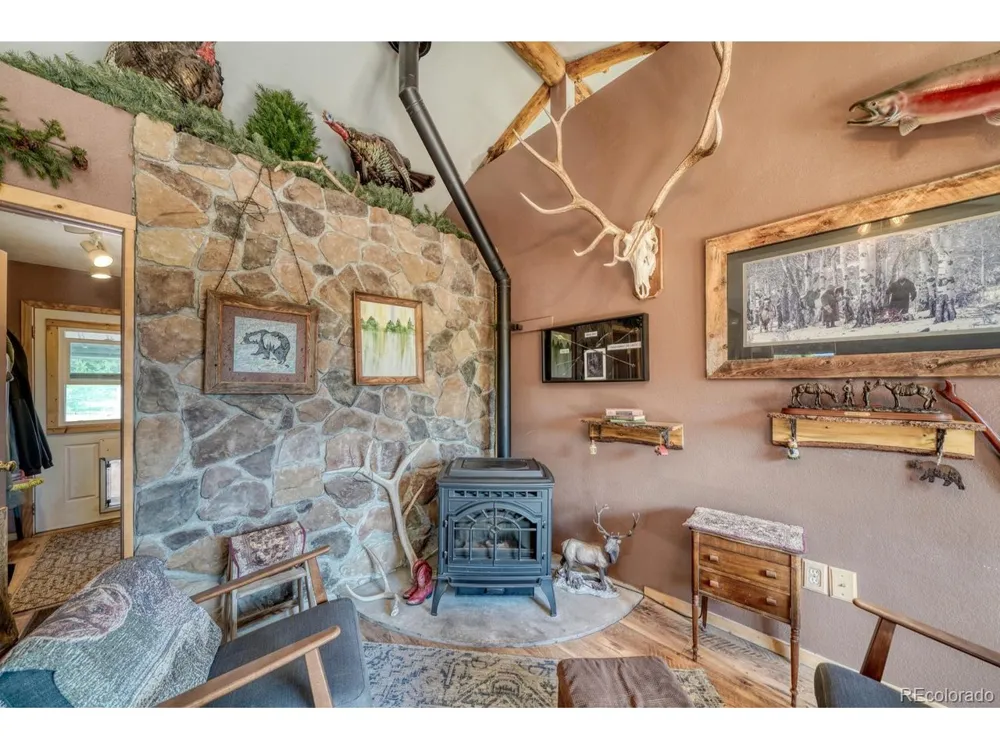 24 Lambert Road Westcliffe, CO 81252
