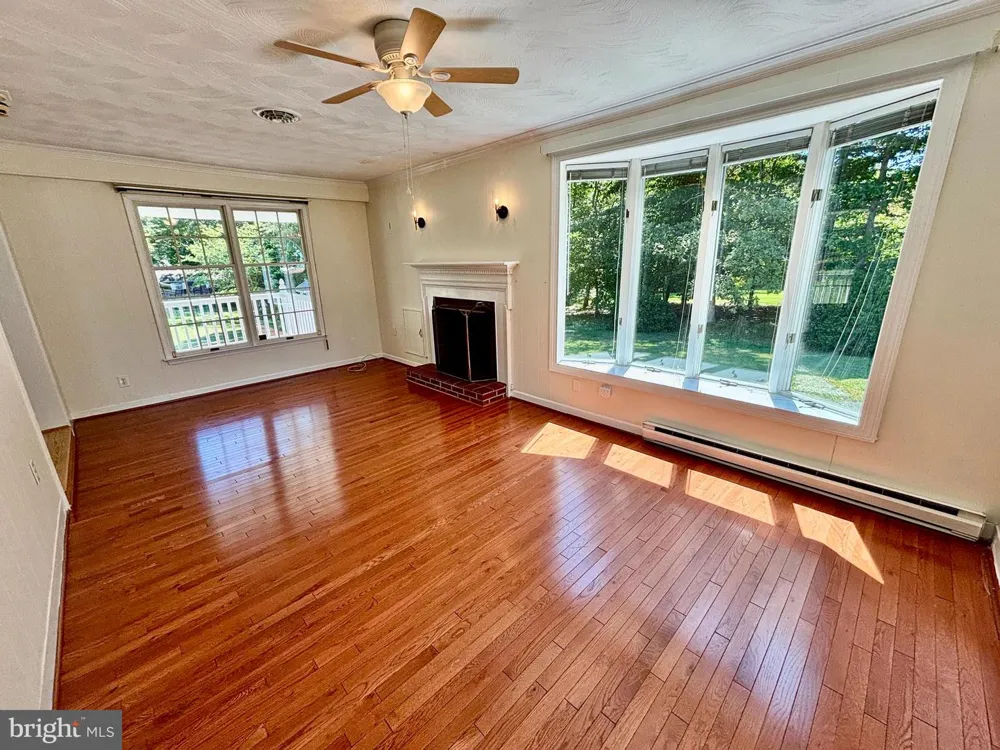 9682 CHARLES STREET La Plata, MD 20646