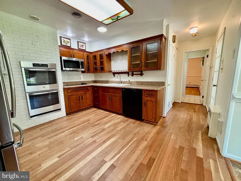 9682 CHARLES STREET La Plata, MD 20646