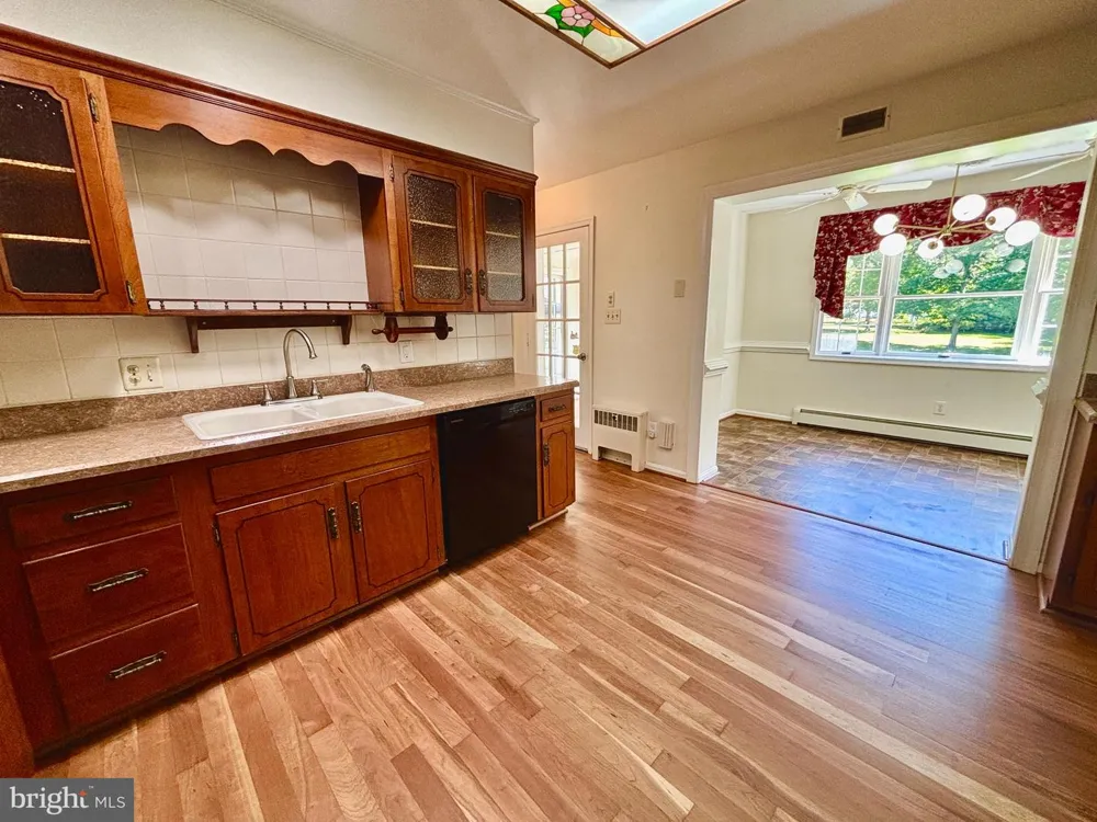 9682 CHARLES STREET La Plata, MD 20646