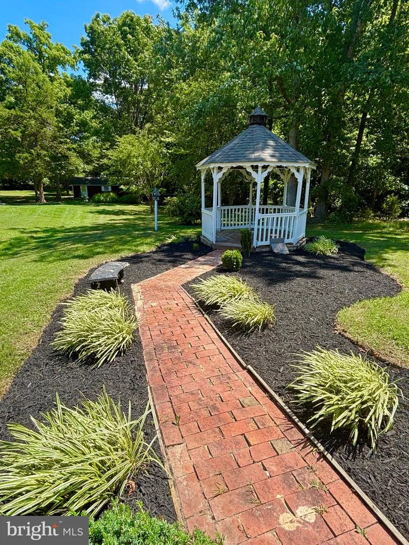 9682 CHARLES STREET La Plata, MD 20646