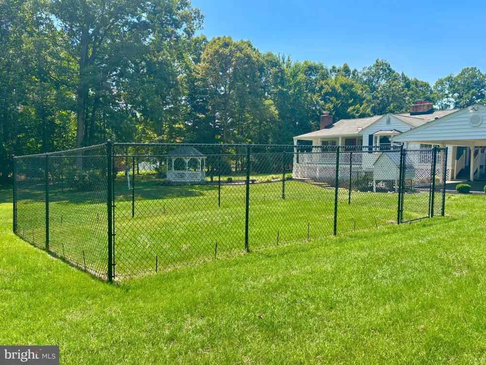 9682 CHARLES STREET La Plata, MD 20646